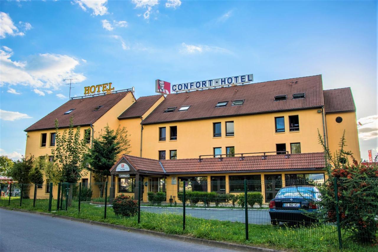 Confort Hotel Montgeron Esterno foto
